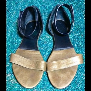 Chloe Black and Bronze Leather Sandals